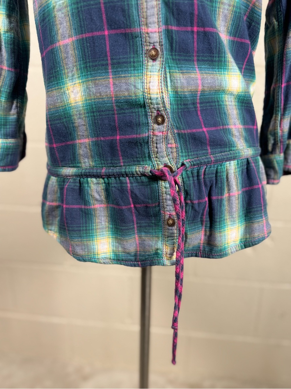 Hollister Y2K Plaid Button Shirt With Drawstring Waist Size Small - Picture 4 of 10